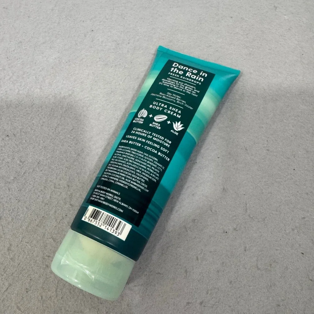 Bath & Body Works Body Cream Women 8oz Dance in the Rain Ultra Shea Fresh Rain